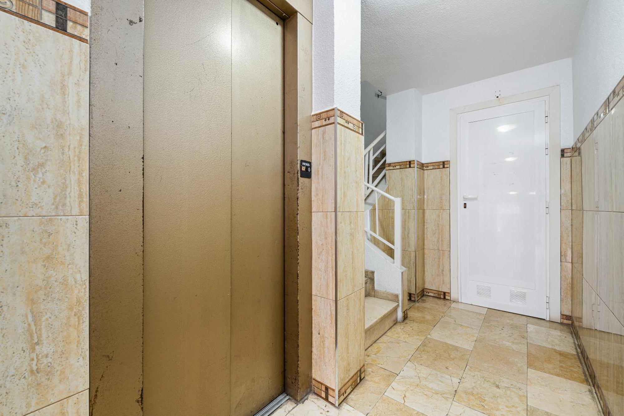 Apartamento En Centro Τορεβιέχα Εξωτερικό φωτογραφία