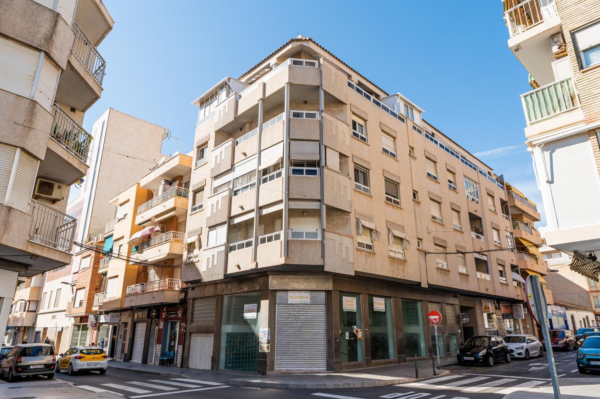 Apartamento En Centro Τορεβιέχα Εξωτερικό φωτογραφία